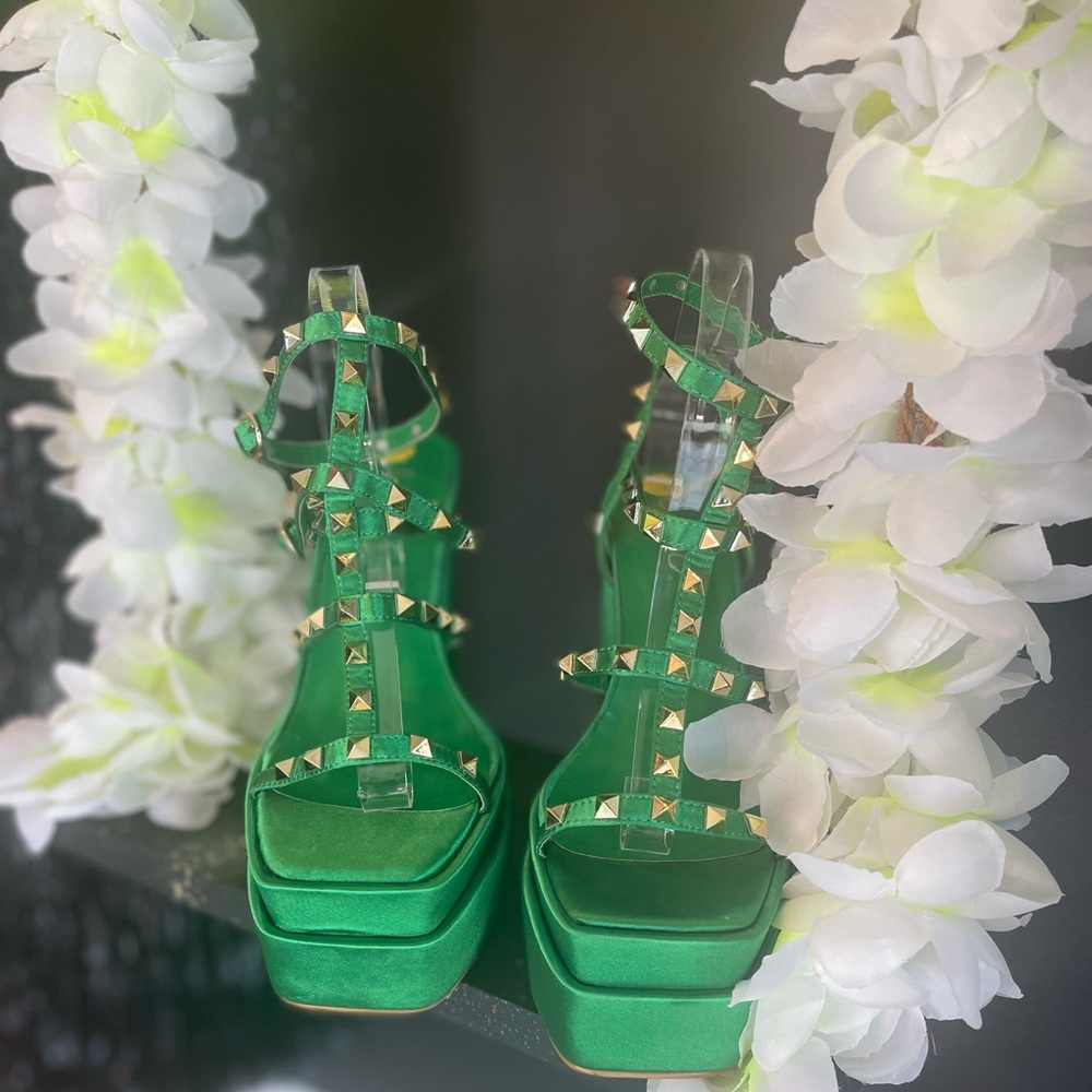 “BEE” Green Satin Studded Platform Heels - Picture 2 of 3